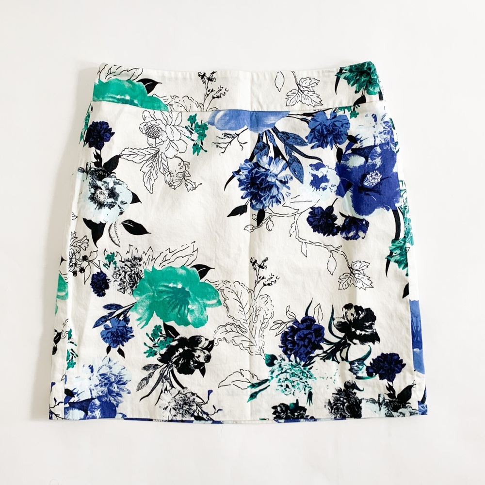 Ann Taylor LOFT Floral Mini Skirt